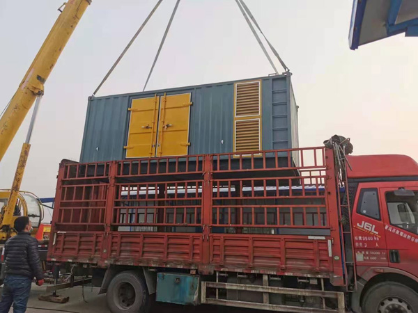 民和如何根据测量要求选择合适的电压表量程?