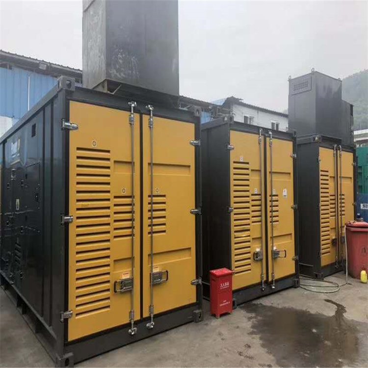 民和温度变化对不同类型欠压保护装置的可靠性影响有何差异?